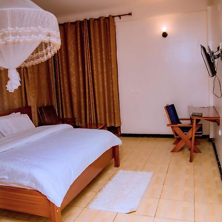 Kivu Hilltop View Resort Gisenyi Bagian luar foto