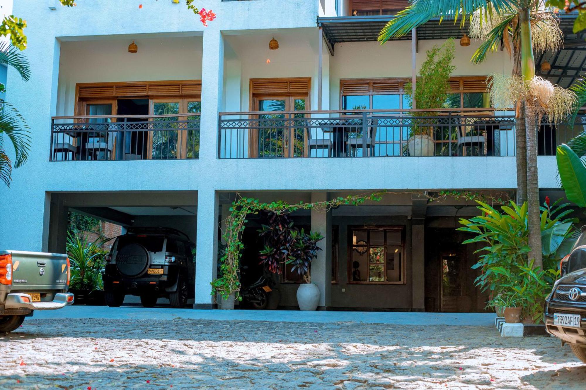 Kivu Hilltop View Resort Gisenyi Bagian luar foto